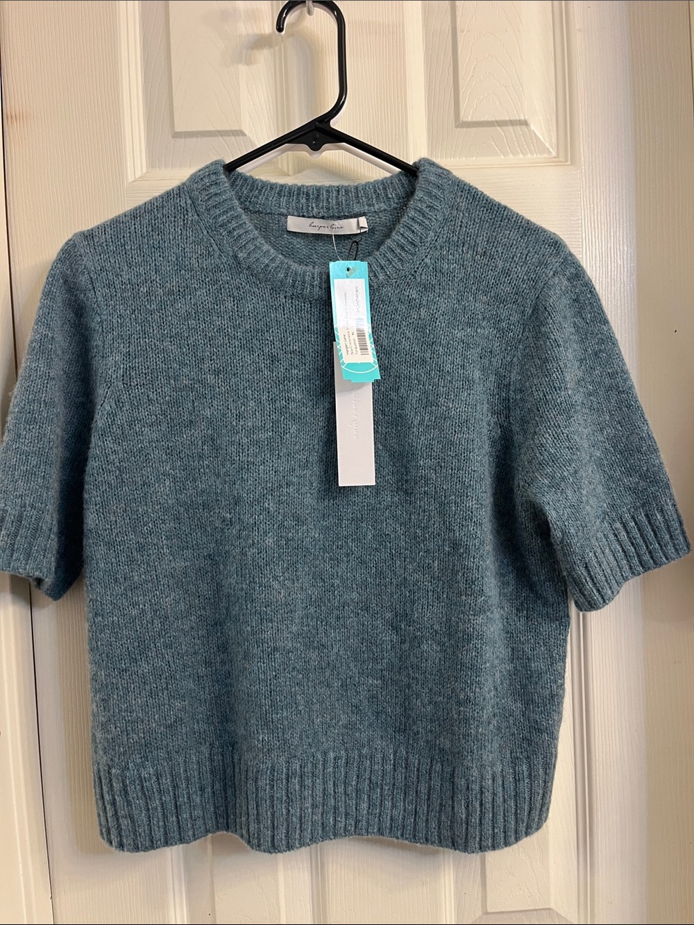 New never worn Harper lane merino wool/cashmere tee size M turquoise